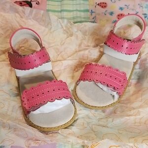Livie & Luca Pink Leather Adjustable sandals Size 9 Posey NWOB